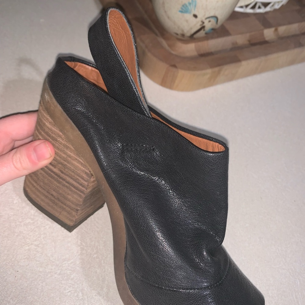 Lucky brand heels